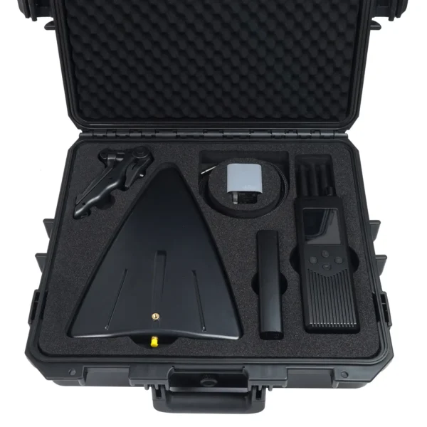 Handheld RD Signal Detection Range 1.5~2km Radius Drone Detector with Equipment Portable Detection System - Image 5